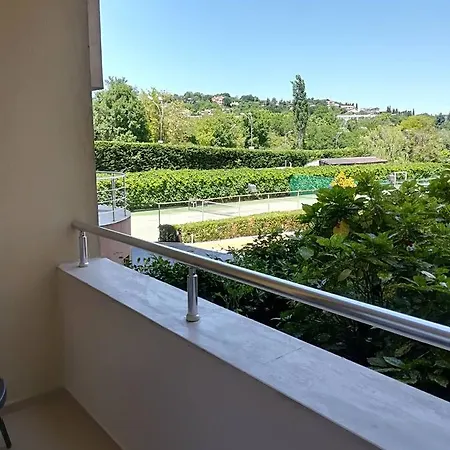 Sveta Elena Private *